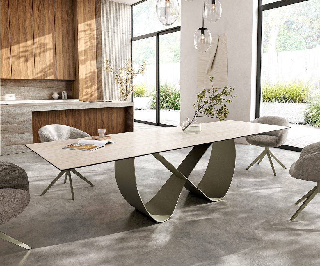 Table en céramique : avantages, inconvénients et entretien